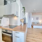 - Haus E, App 0e1101 *