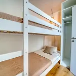 - Haus E, App 0e1101 דירה